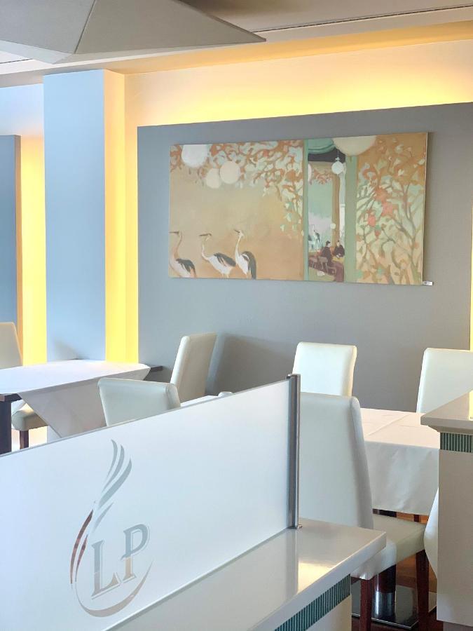 Hotel La Prairie, Swiss Bike Hotel Yverdon-les-Bains Buitenkant foto