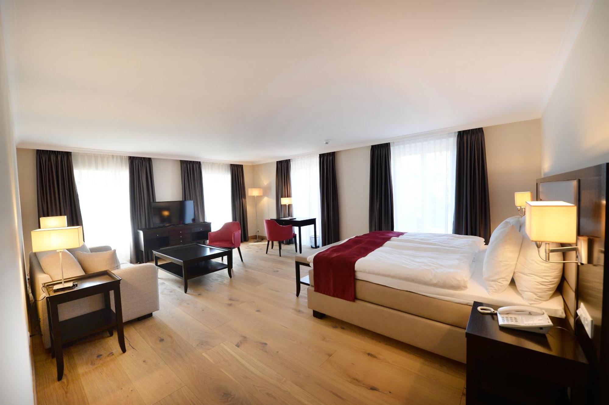 Hotel La Prairie, Swiss Bike Hotel Yverdon-les-Bains Buitenkant foto